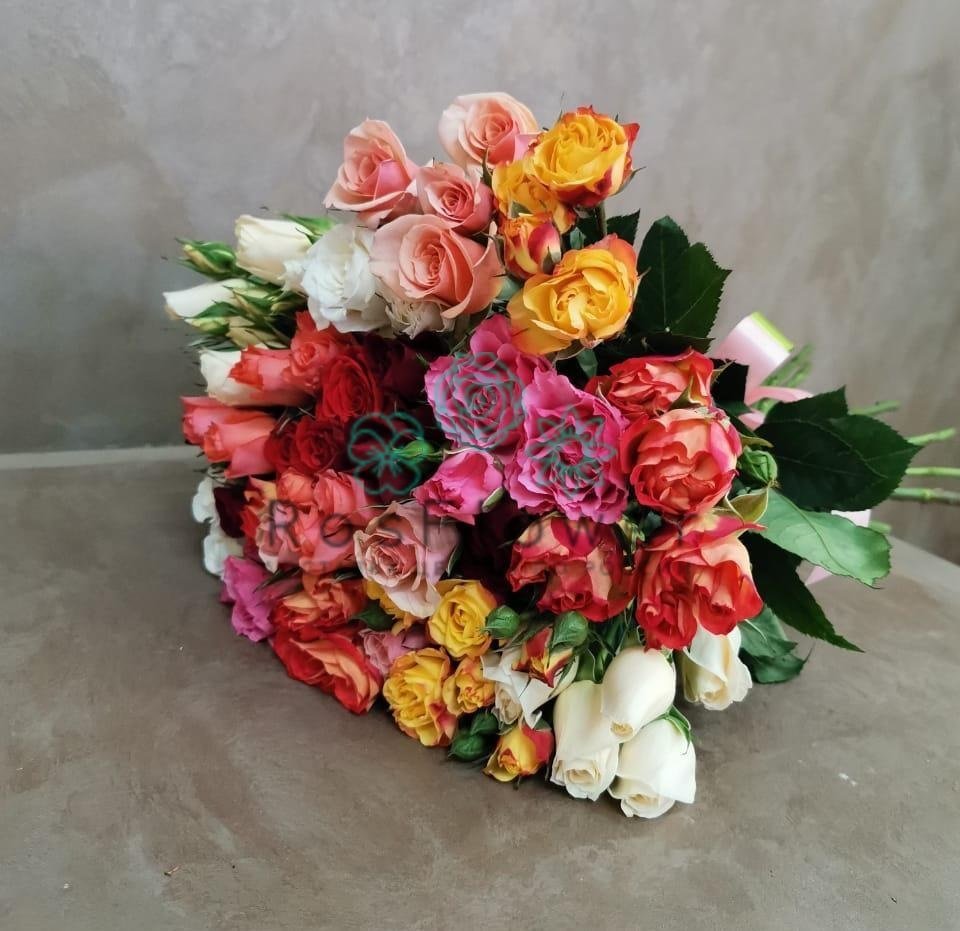 Букет цветов из: Розы в Сельхозтехнике