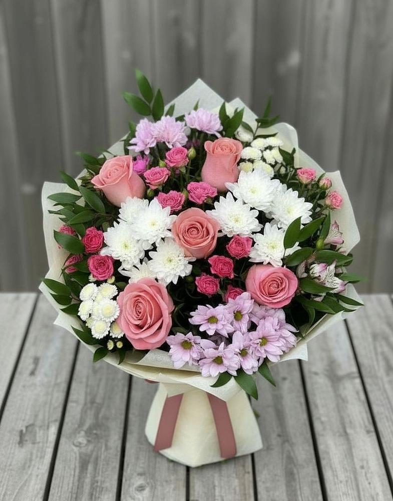 Букет цветов из: Альстромерии, Гвоздики, Розы и Хризантемы в Сельхозтехнике