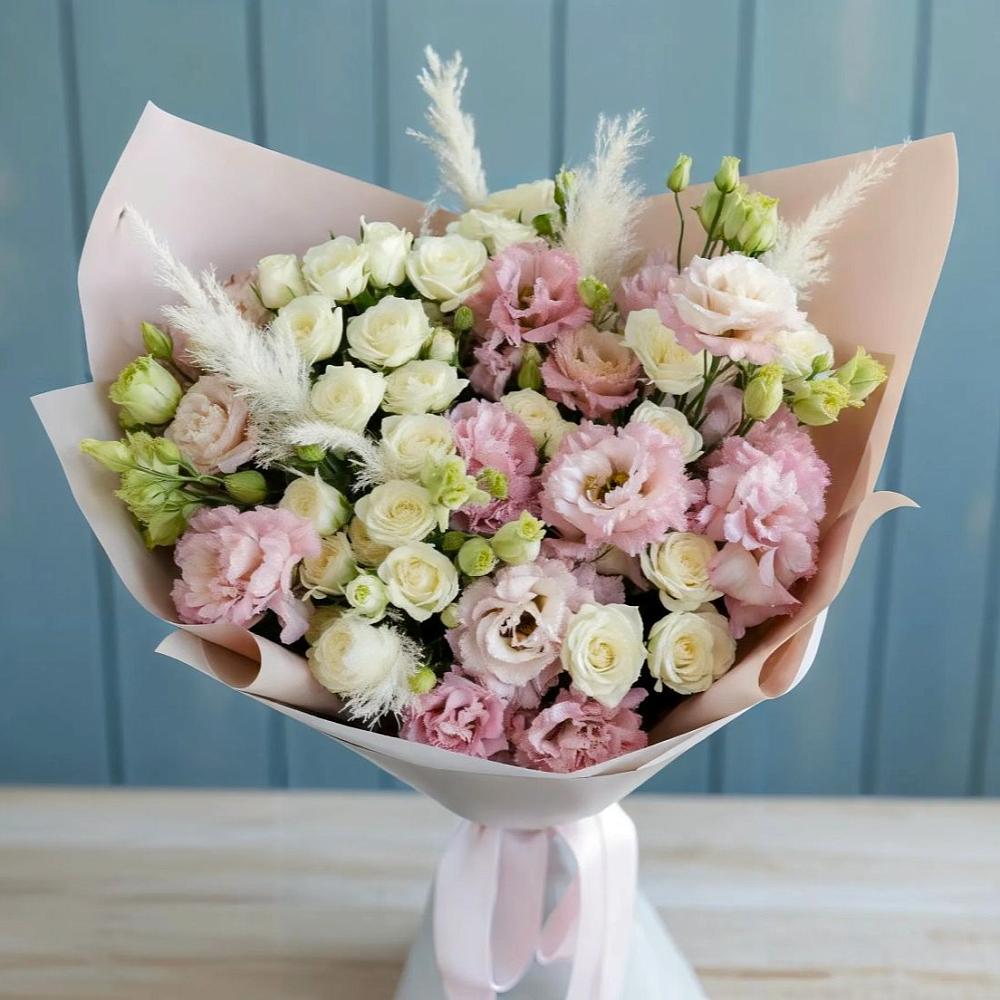 Букет цветов из: Альстромерии и Розы в Сельхозтехнике