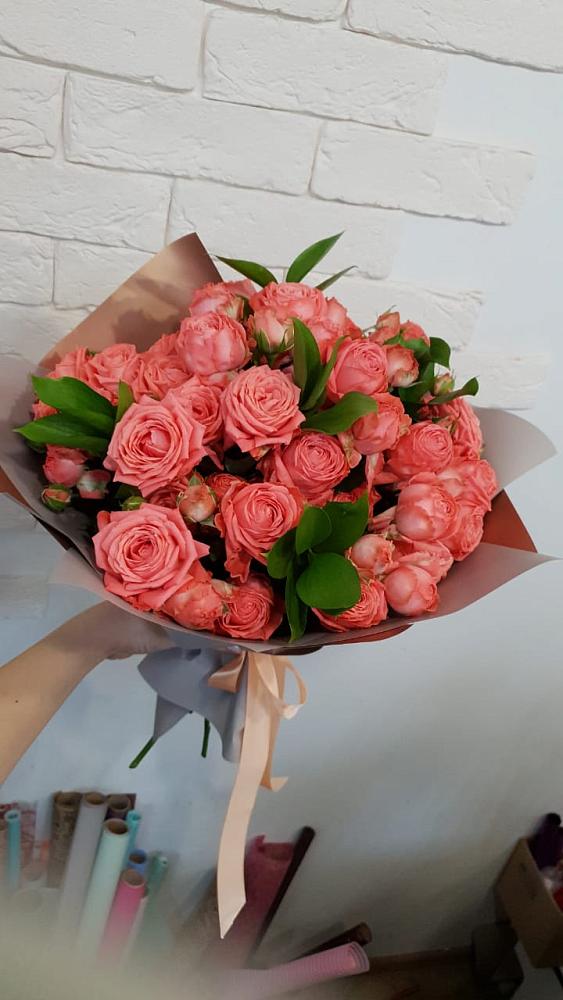 Букет цветов из: Розы в Сельхозтехнике