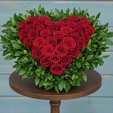 Цветочная композиция из Розы в виде сердца #REPLACE_PRED# Сельхозтехнике