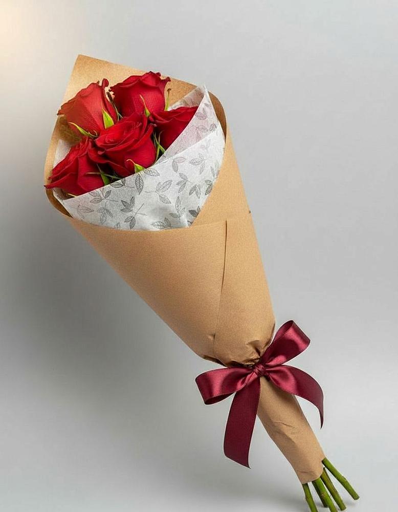 Букет цветов из: Розы в Сельхозтехнике