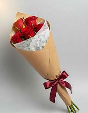 Букет цветов из:  Розы в Сельхозтехнике