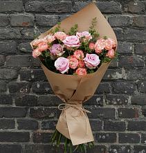 Букет цветов из:  Розы в Сельхозтехнике
