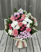 Букет цветов из:  Альстромерии, Гвоздики, Розы и Хризантемы #REPLACE_PRED# Сельхозтехнике