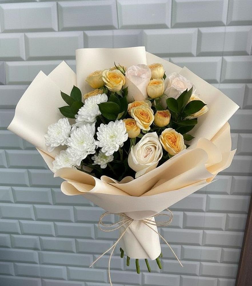 Букет цветов из: Розы и Хризантемы в Сельхозтехнике