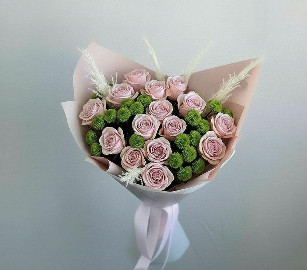 Букет цветов из: Розы и Хризантемы в Сельхозтехнике