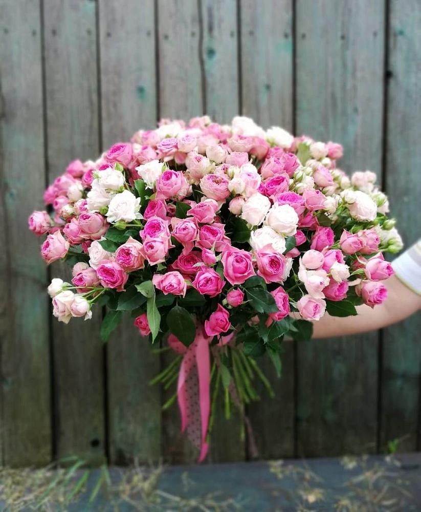 Букет Розовые кустовые розы Натали и Лав Лидия в Сельхозтехнике