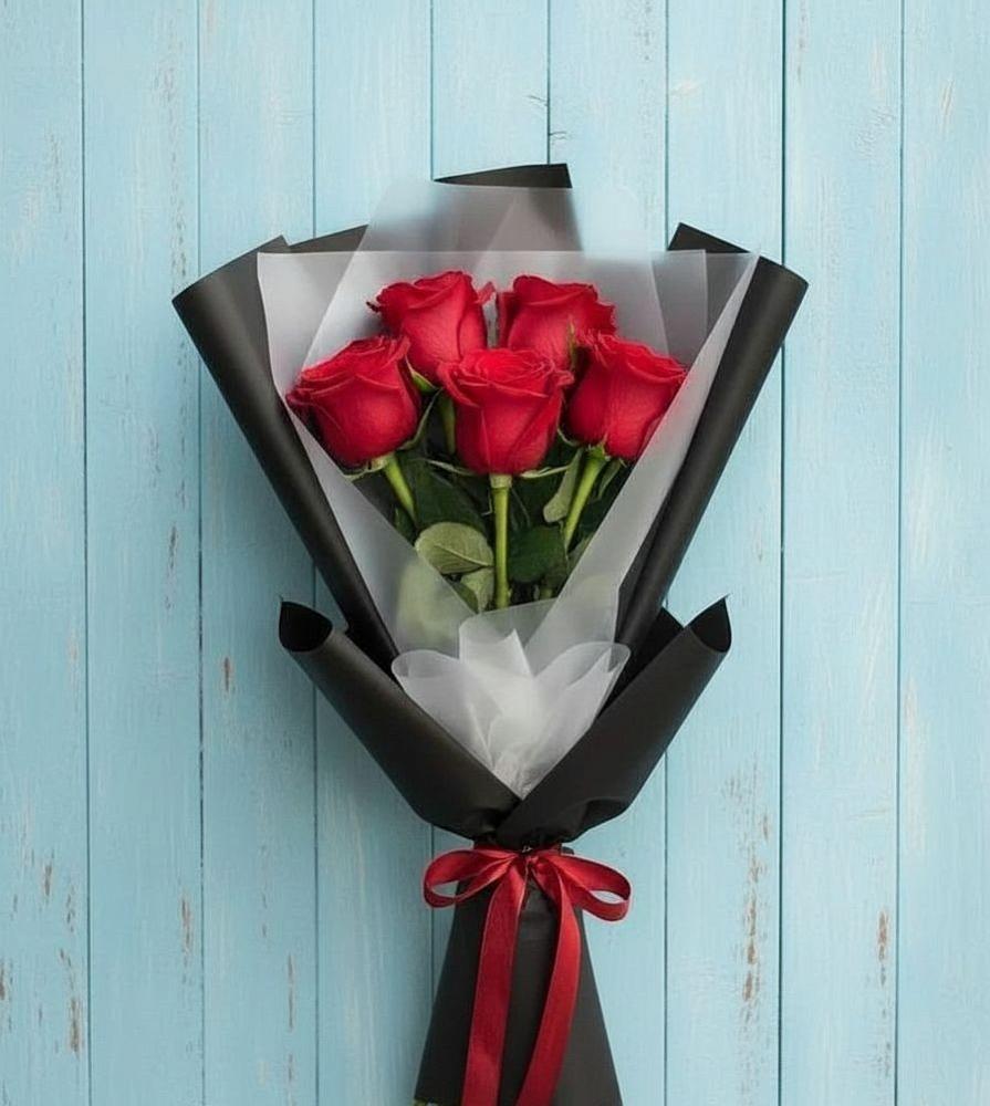 Букет цветов из: Розы в Сельхозтехнике