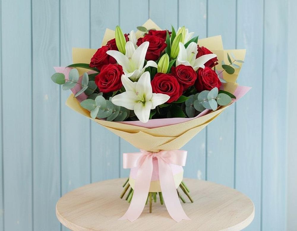 Букет цветов из: Лилии и Розы в Сельхозтехнике