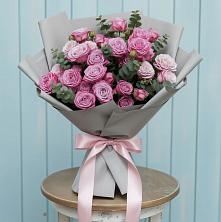 Букет цветов из:  Розы в Сельхозтехнике